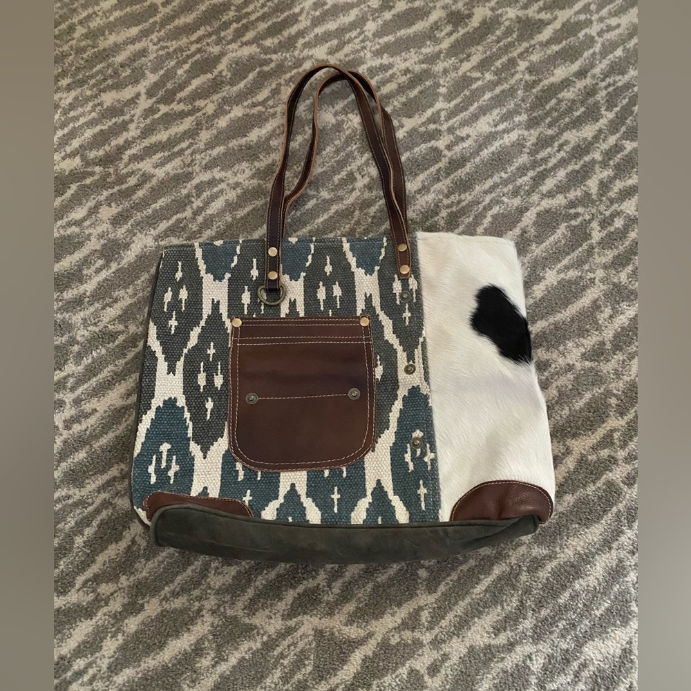 MYRA handbag tote bag animal fur